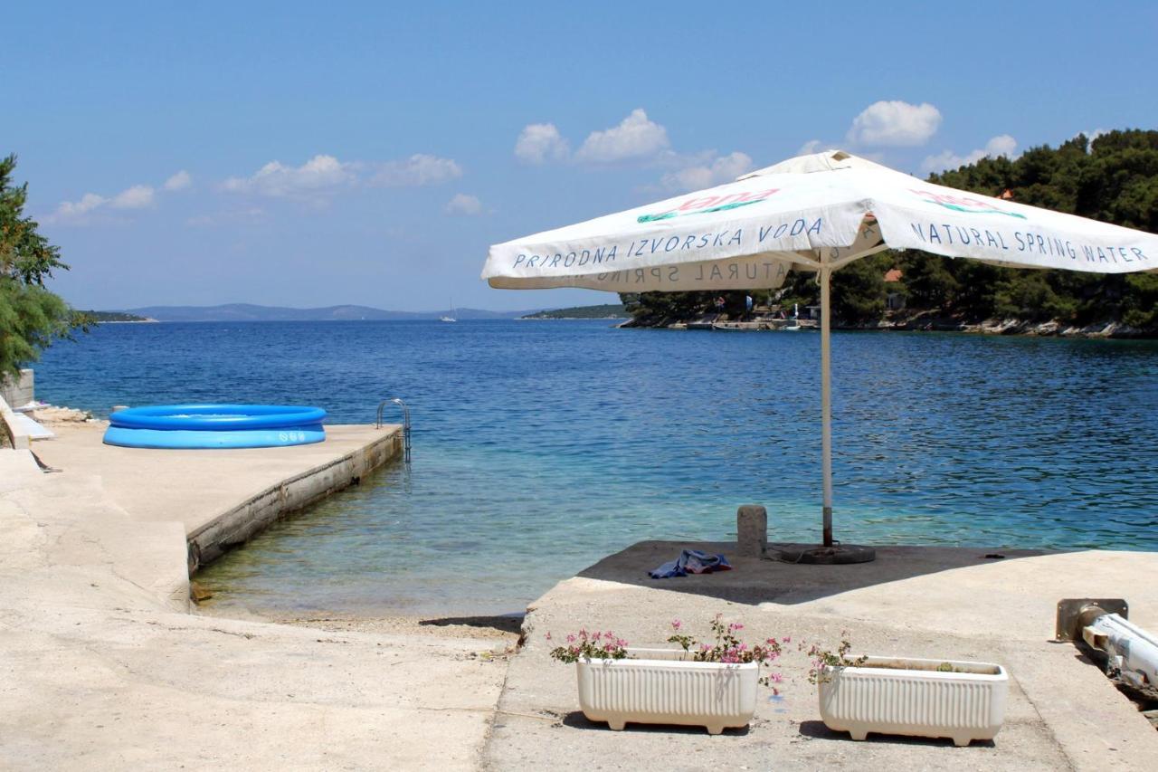 Apartments With A Parking Space Sali, Dugi Otok - 8084 מראה חיצוני תמונה