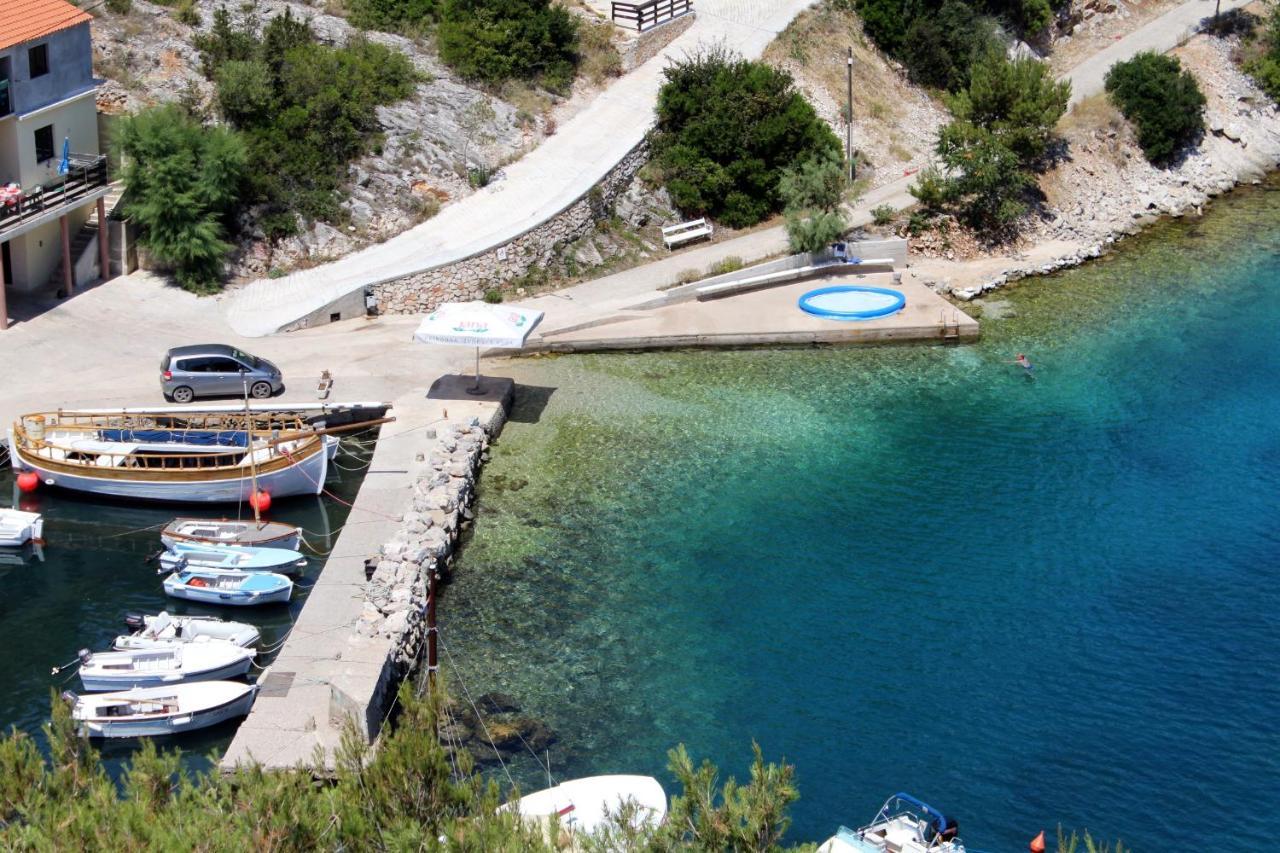 Apartments With A Parking Space Sali, Dugi Otok - 8084 מראה חיצוני תמונה