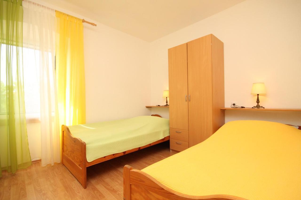 Apartments With A Parking Space Sali, Dugi Otok - 8084 מראה חיצוני תמונה